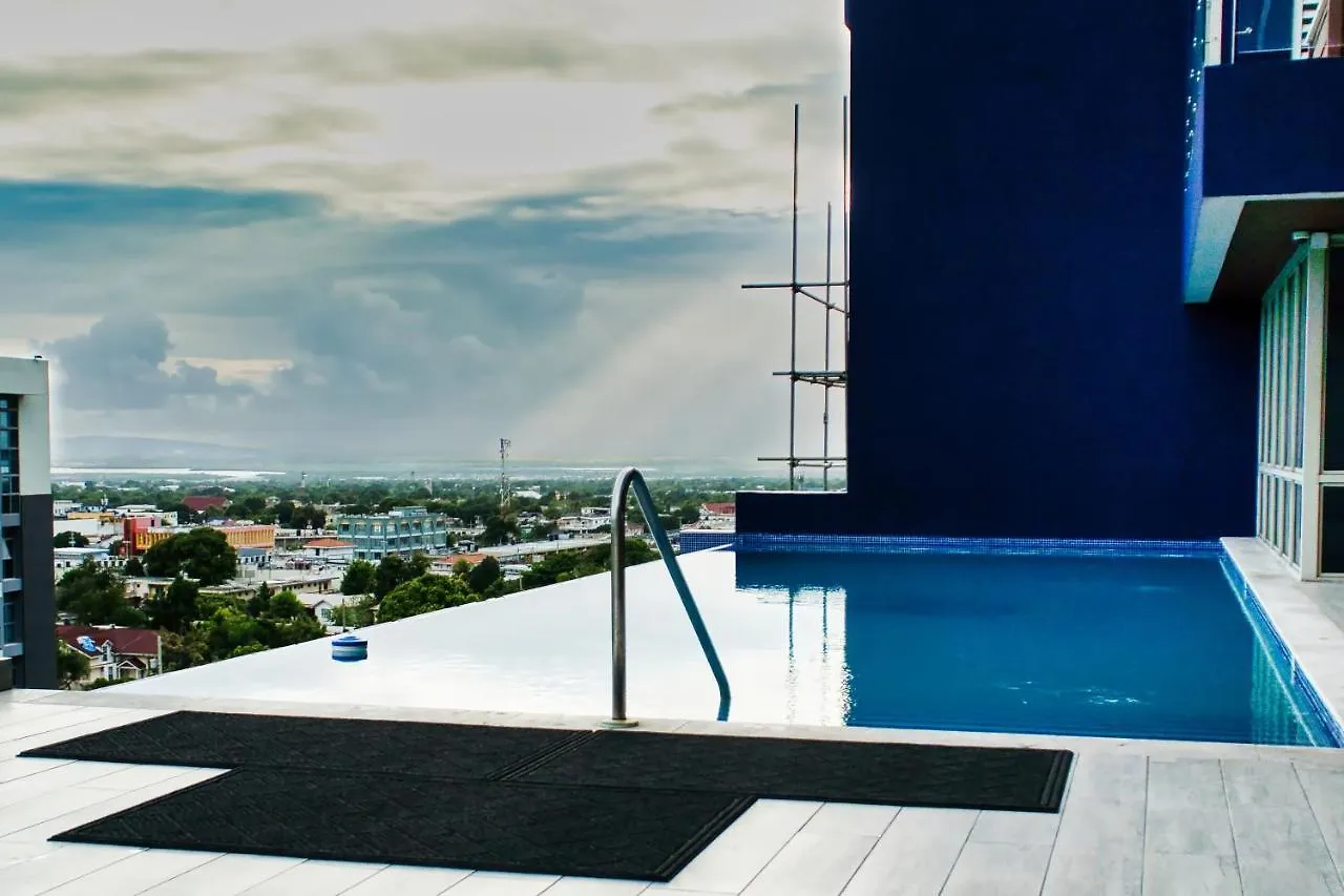 شقة Luxury Kingston Apt - Pool & Free Parking 20 South جامايكا